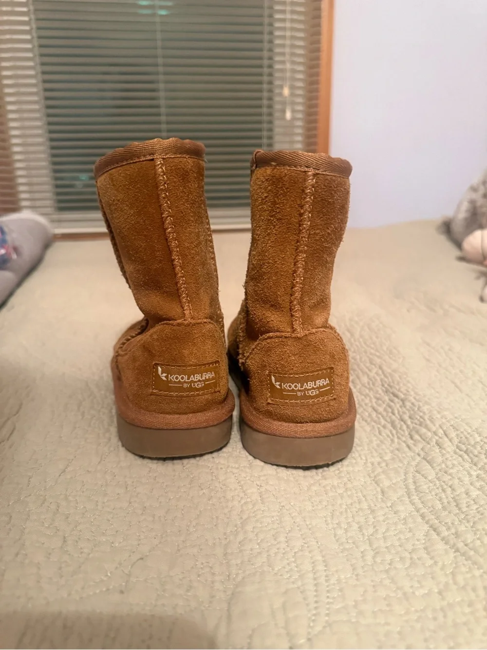 Chestnut Suede Shearling Lined Short Boots